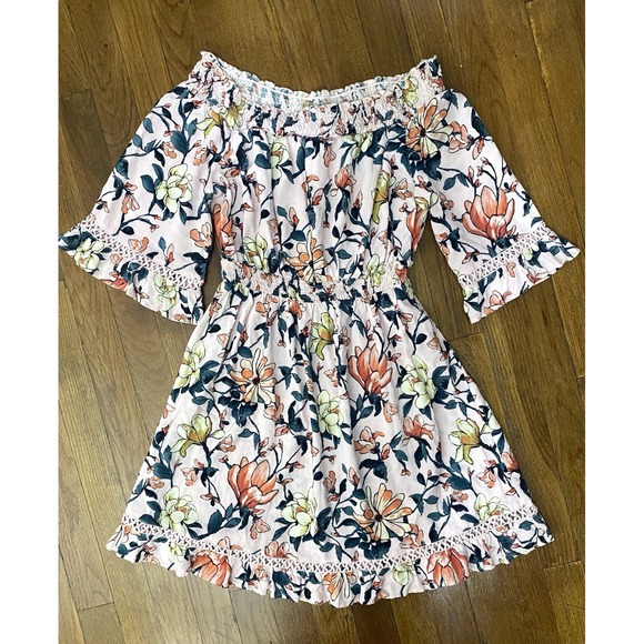 Lulus Dresses & Skirts - Lulus Women's Dress Off The Shoulder Floral Poolside Lightweight Beach Resort